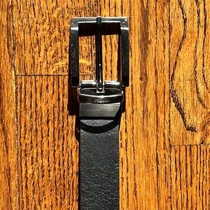 Pierre Cardin Men’s black leather belt with silver buckle Size 36